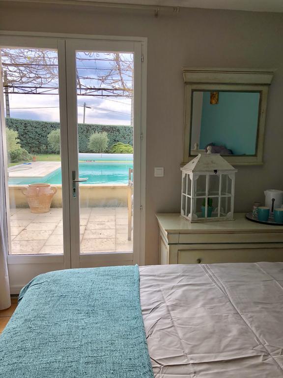 Chambre Double - Vue sur Piscine
